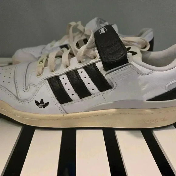 ADIDAS ORIGINALS FORUM LOW Forever True White/core black sz 9 NIB Y2k look - Picture 10 of 14